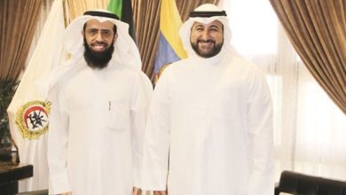 المشعل استمع إلى مطالبات «الصم» في الحصول على خدمات «الطبية العسكرية»